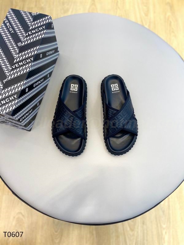 GIVENCHY Men's Slippers 3